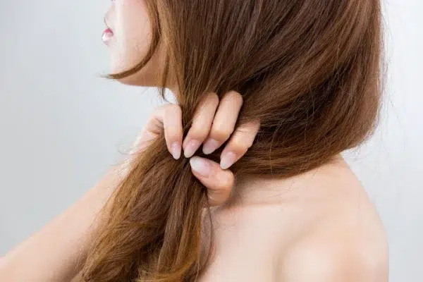 vitamin untuk rambut kering dan mengembang