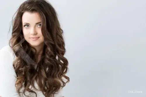 rambut keriting bergelombang